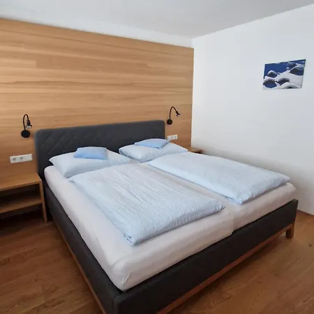 Апартаменты Alphof Faschina