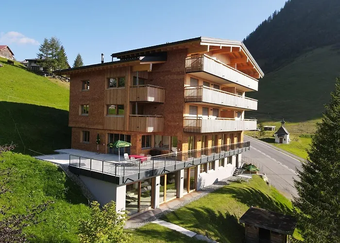 Alphof Faschina Fontanella